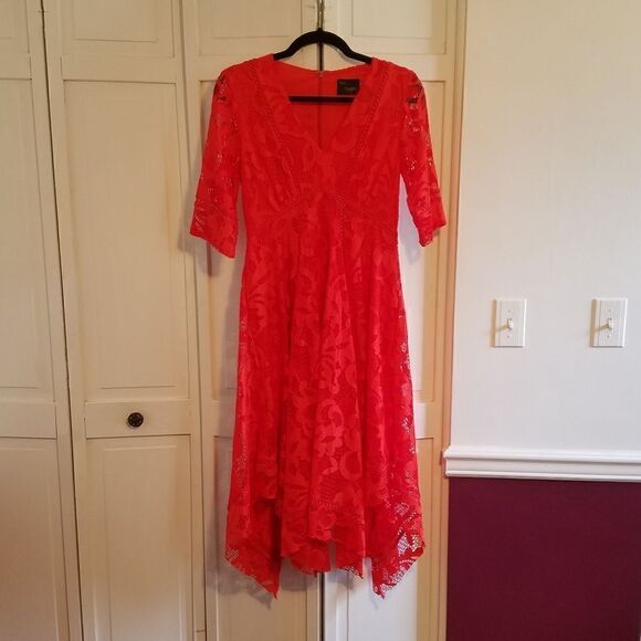 Just Taylor Red Valentine Lace Midi 1/2 Sleeve Dress Flare Handkerchief Hem - Picture 5 of 10